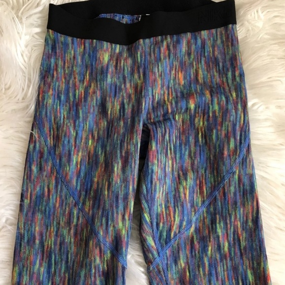 Nike size Small Hyperwarm legging - Picture 8 of 8